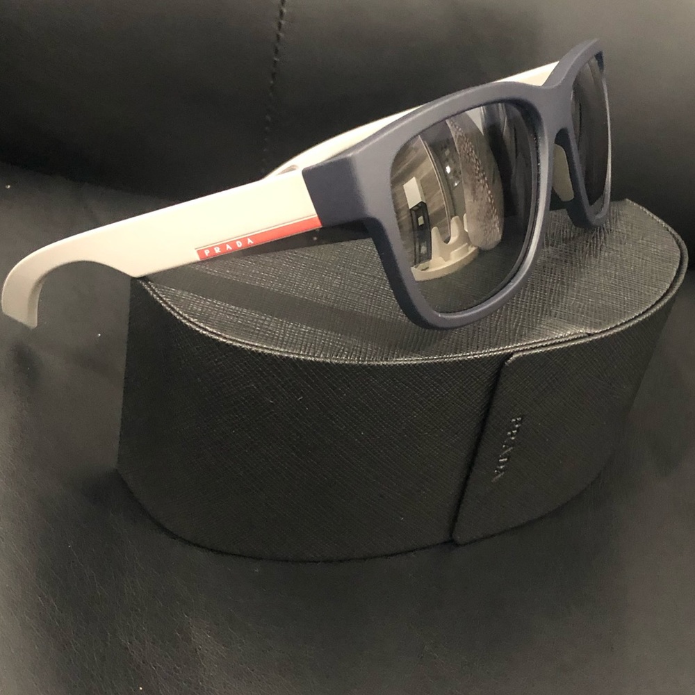 Prada Sunglasses for men PS 03QS - Picture 3 of 7